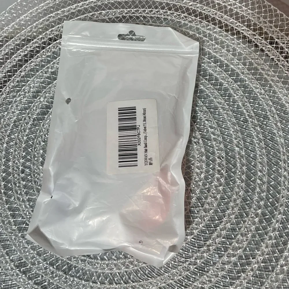 Scrunchie Watch Band for Apple Watch 38/40mm and Hair Scrunchie Set of 2 NWT